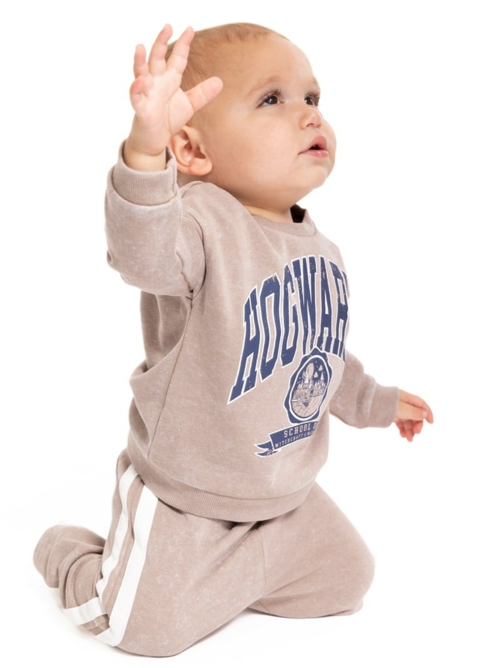 Warner Bros. Harry Potter Taupe Crewneck Top with Navy Crest - Picture 6 of 7